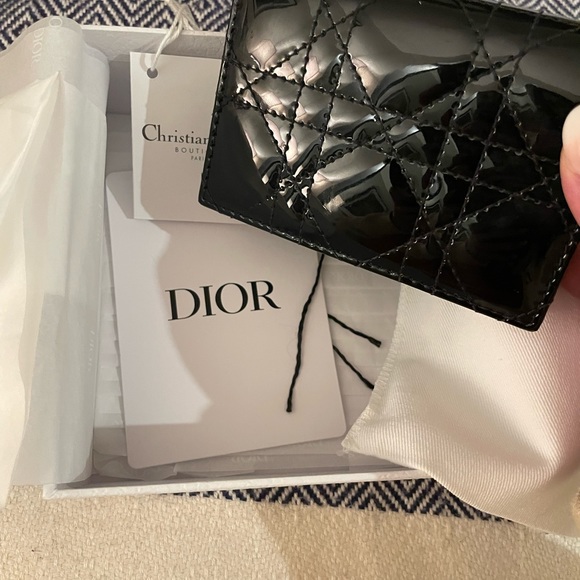 Lady Dior Flap Card Holder - Black Patent Cannage Calfskin W TAGS AND OG PACKAGE - Picture 11 of 12